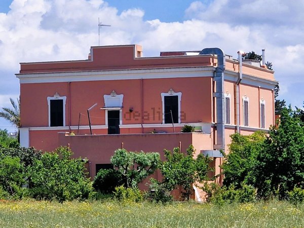 casa indipendente in vendita a Sannicola