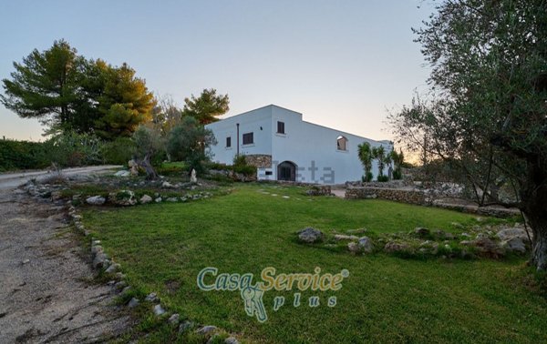 casa indipendente in vendita a Sannicola