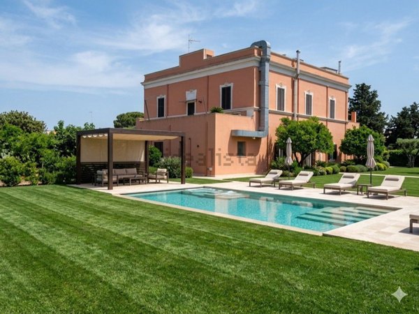 casa indipendente in vendita a Sannicola