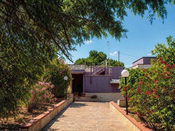 casa indipendente in vendita a Sannicola in zona San Simone