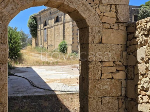 casa indipendente in vendita a Sannicola in zona Chiesanuova