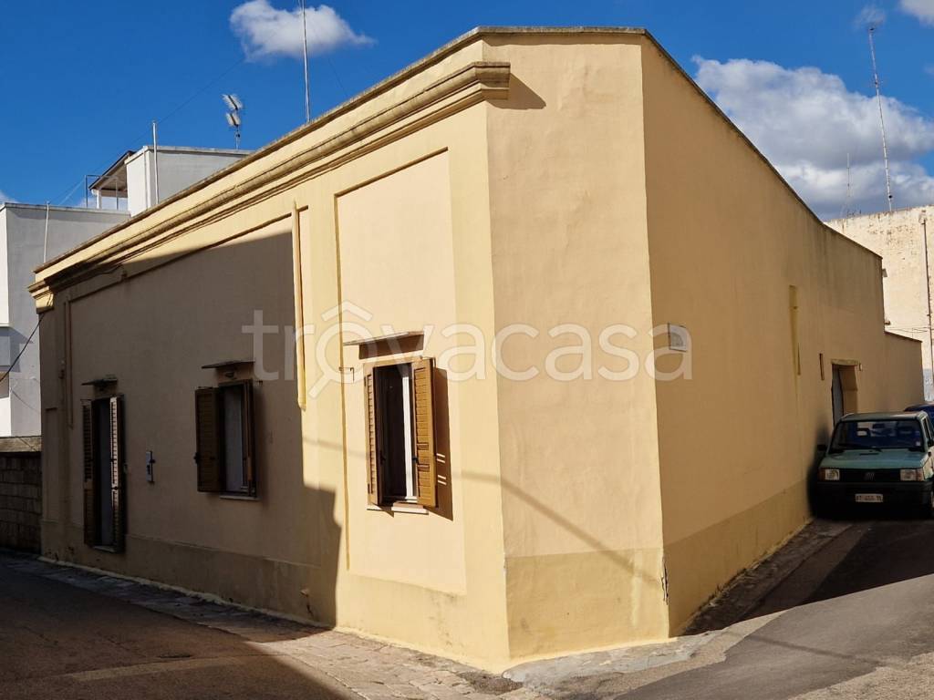 casa indipendente in vendita a Sannicola in zona San Simone