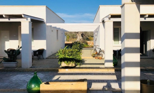 casa indipendente in vendita a Sannicola