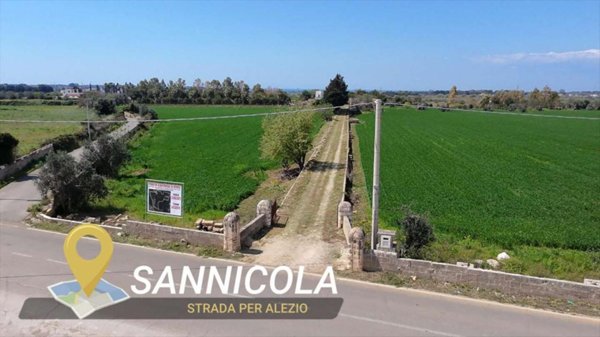 terreno edificabile in vendita a Sannicola