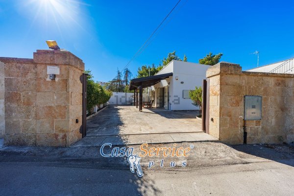 casa indipendente in vendita a Sannicola in zona San Simone