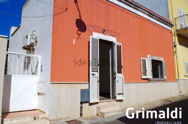 casa indipendente in vendita a Sannicola
