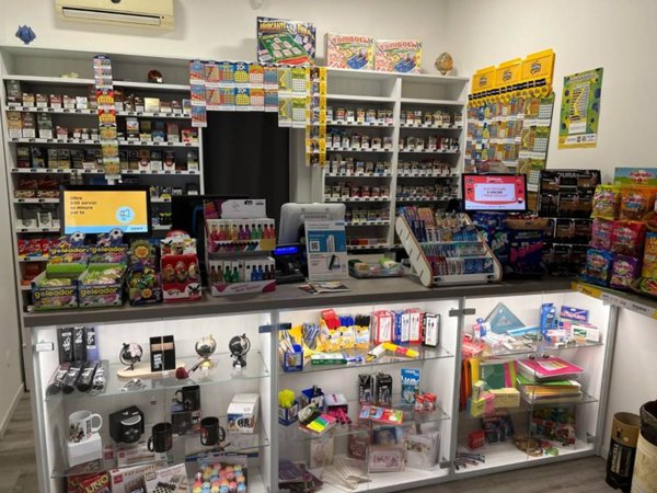 negozio in vendita a San Pietro in Lama