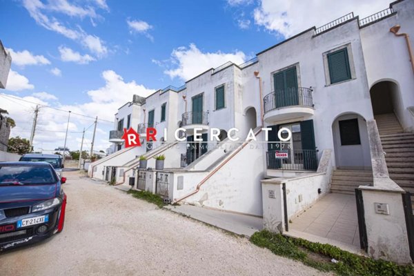 casa indipendente in vendita a Santa Cesarea Terme