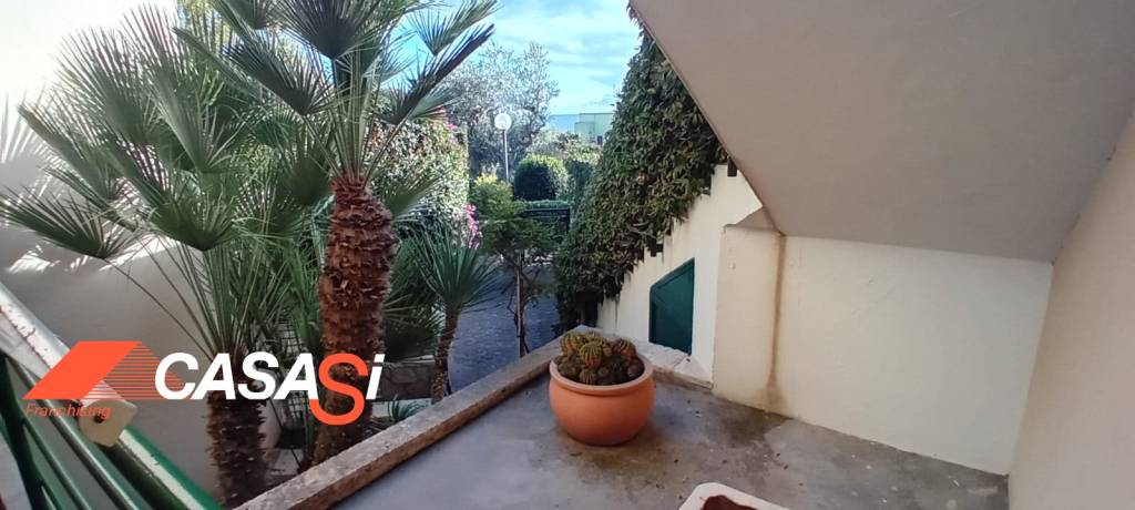 casa indipendente in vendita a Santa Cesarea Terme