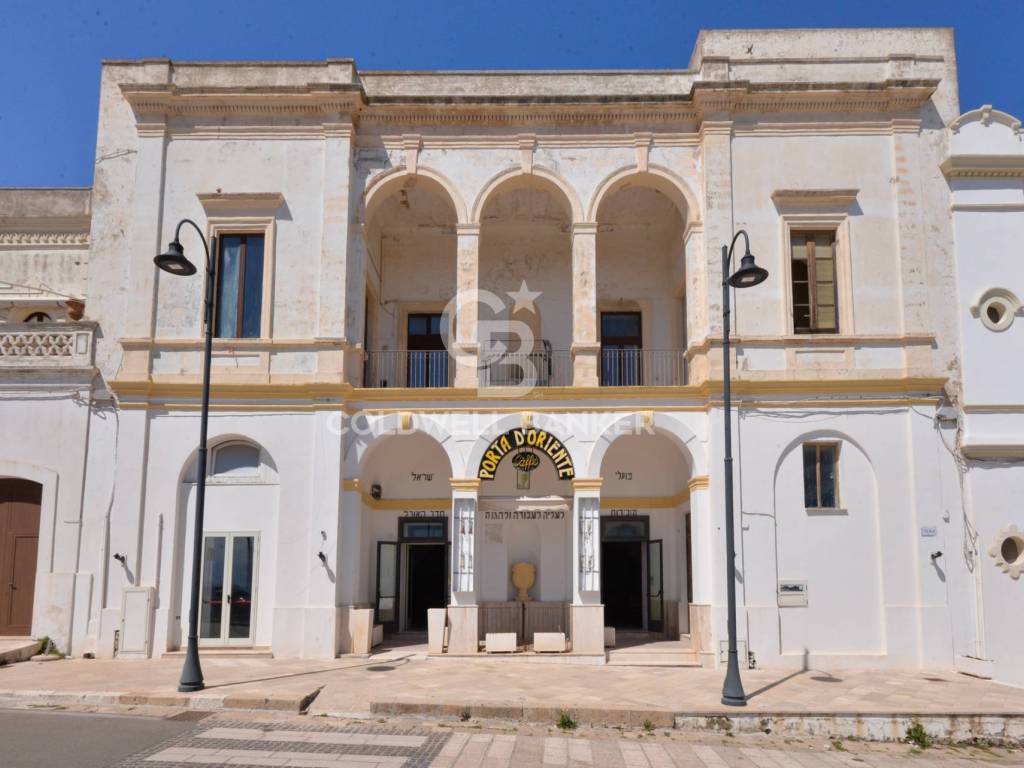 negozio in vendita a Santa Cesarea Terme