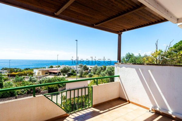 casa indipendente in vendita a Santa Cesarea Terme
