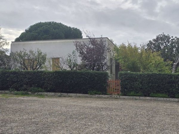 casa indipendente in vendita a Santa Cesarea Terme