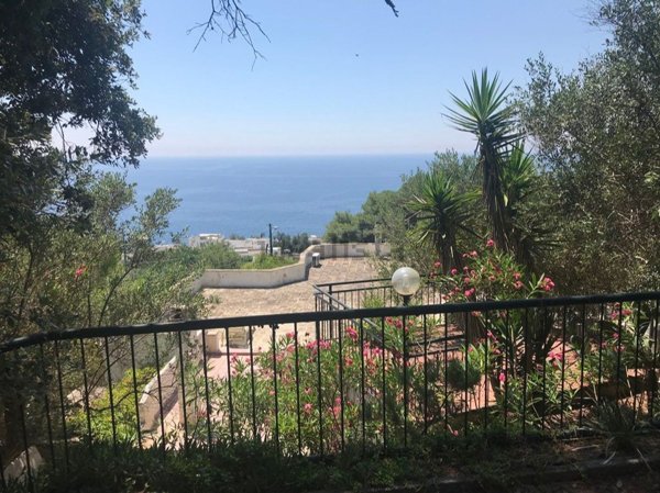 appartamento in vendita a Santa Cesarea Terme