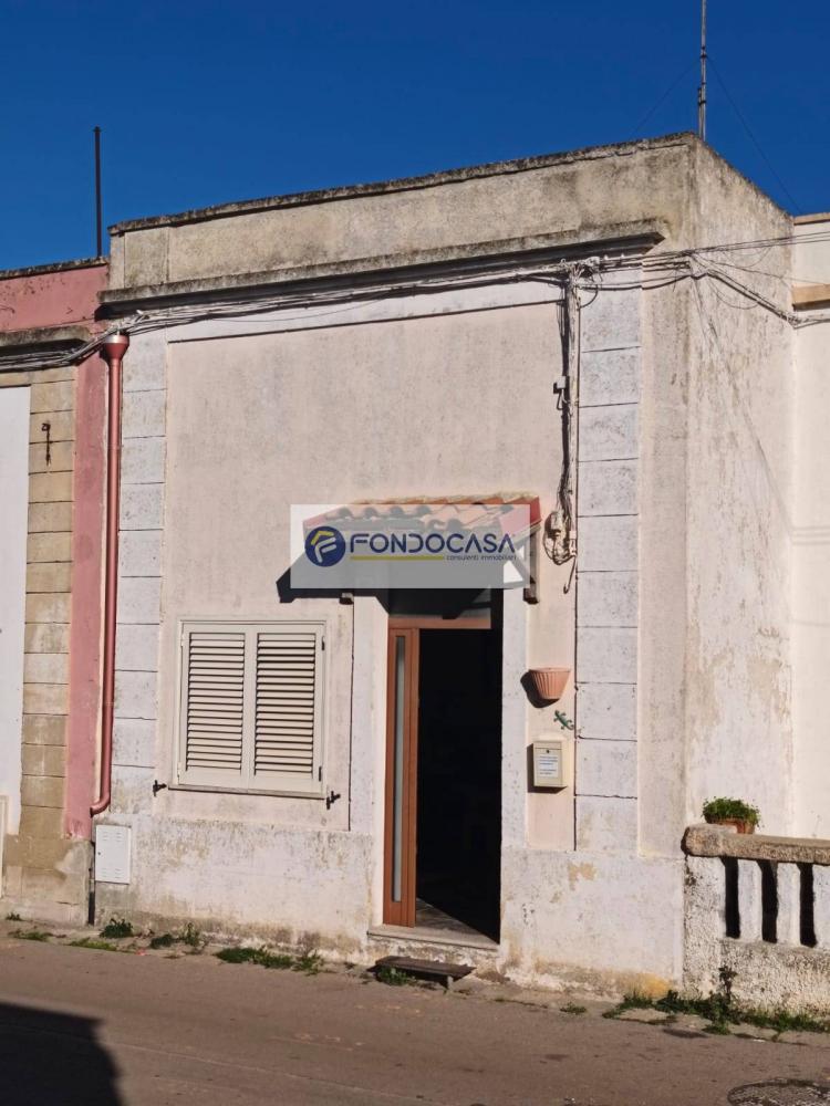 casa indipendente in vendita a Santa Cesarea Terme in zona Cerfignano