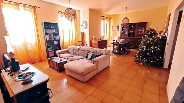 casa indipendente in vendita a Santa Cesarea Terme