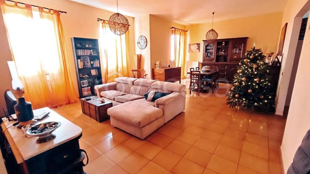 casa indipendente in vendita a Santa Cesarea Terme