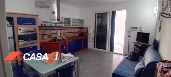 casa indipendente in vendita a Santa Cesarea Terme