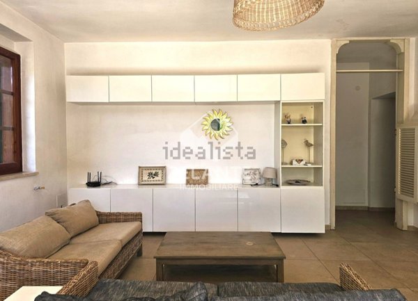 casa indipendente in vendita a Santa Cesarea Terme