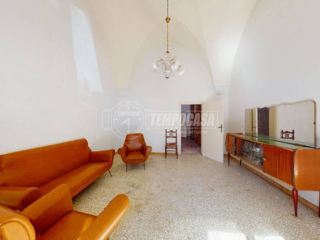 casa indipendente in vendita a Scorrano