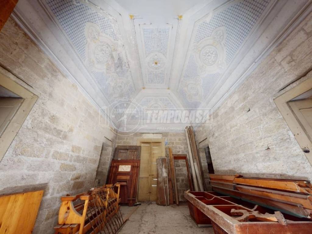 intera palazzina in vendita a Scorrano