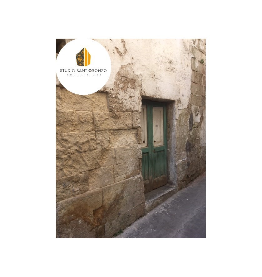 casa indipendente in vendita a Scorrano