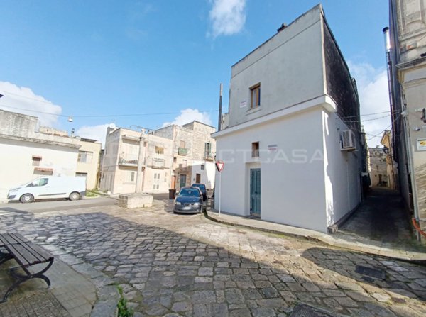 casa indipendente in vendita a Scorrano