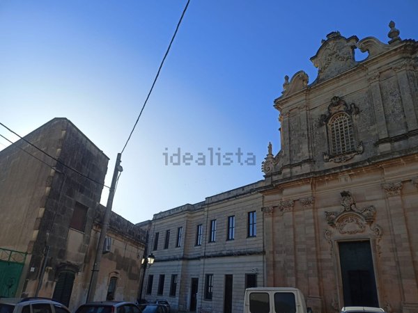 casa indipendente in vendita a Scorrano