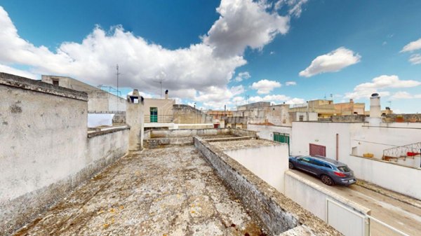 casa indipendente in vendita a Scorrano
