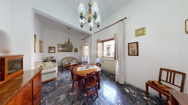 casa indipendente in vendita a Scorrano