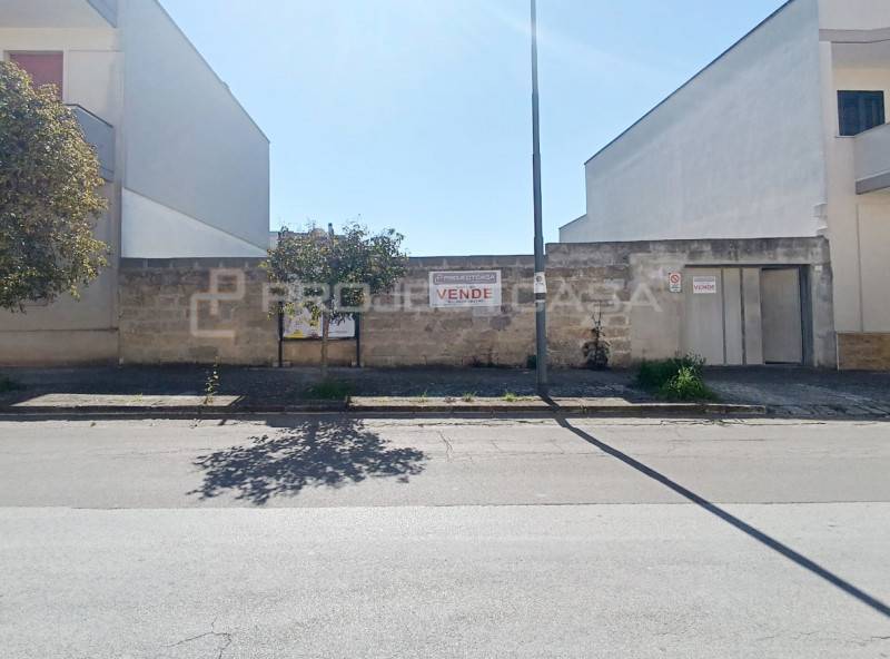 casa indipendente in vendita a Scorrano