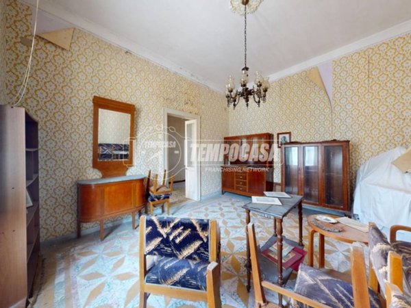 casa indipendente in vendita a Scorrano