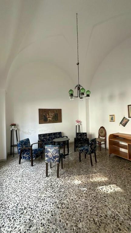casa indipendente in vendita a Scorrano