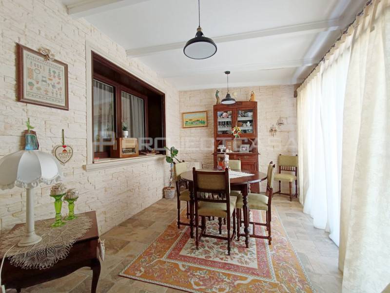 casa indipendente in vendita a Scorrano