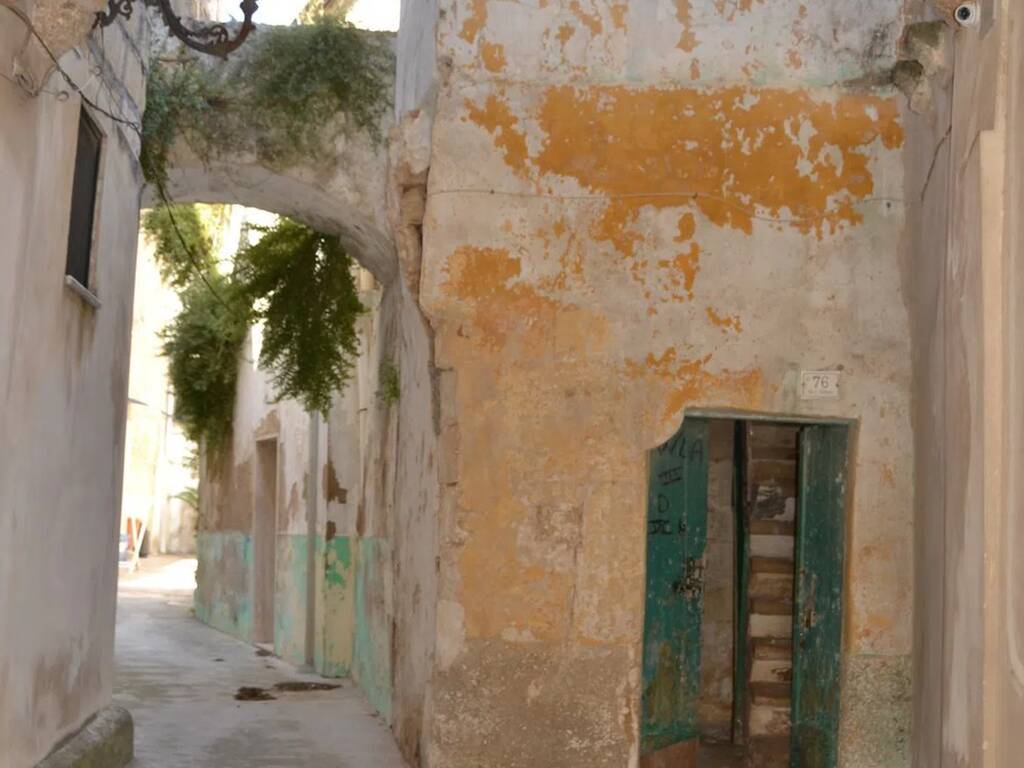 casa indipendente in vendita a Scorrano