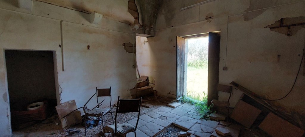 casa indipendente in vendita a Scorrano