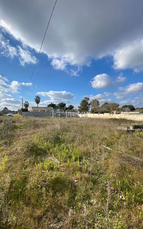 terreno edificabile in vendita a Scorrano