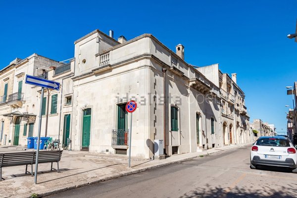 casa indipendente in vendita a Scorrano