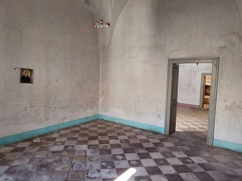 casa indipendente in vendita a Scorrano