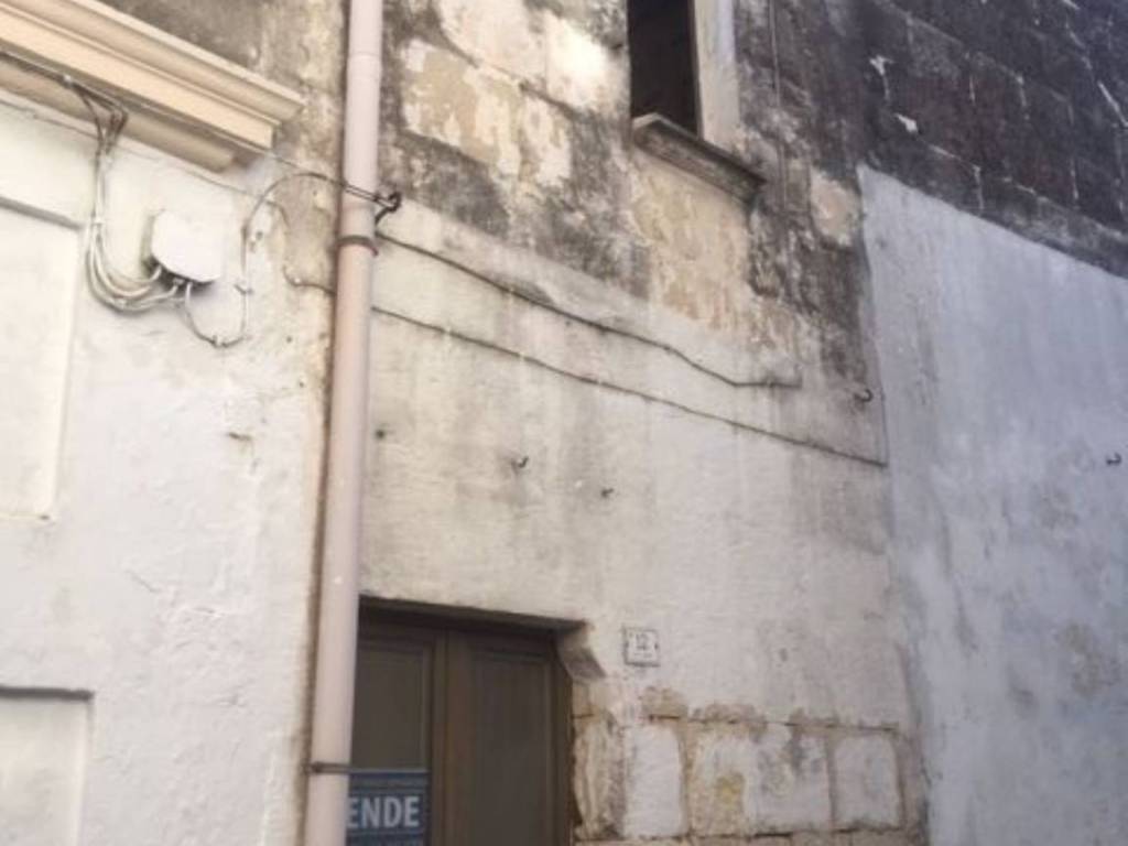 casa indipendente in vendita a Scorrano