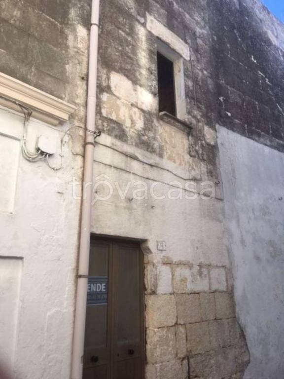 casa indipendente in vendita a Scorrano