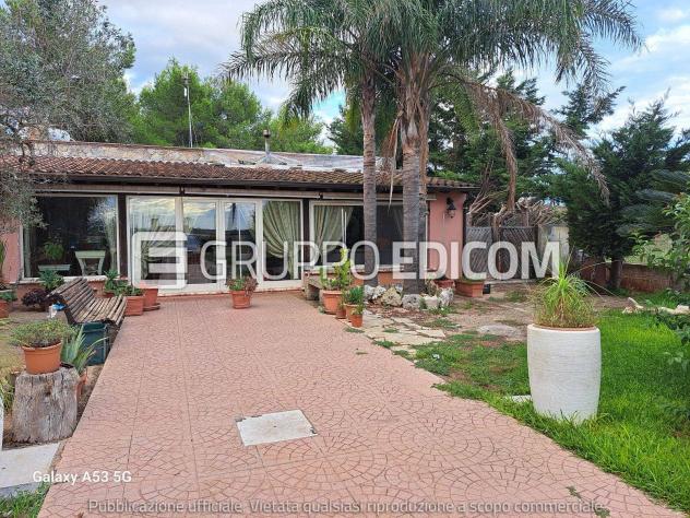 casa indipendente in vendita a Scorrano