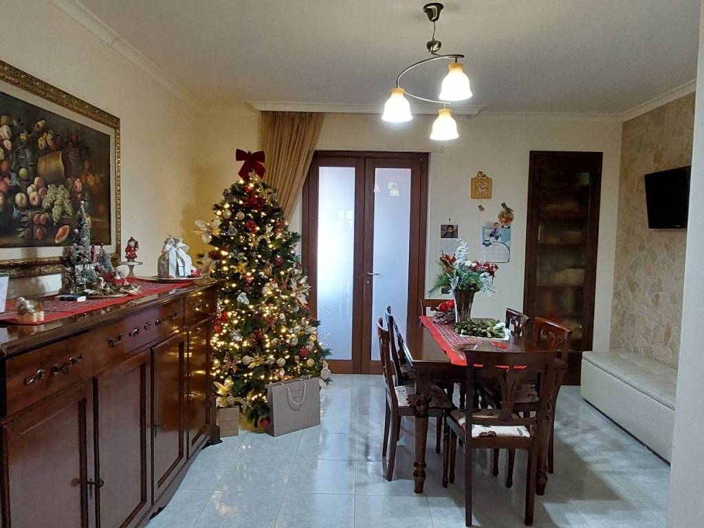 casa indipendente in vendita a Scorrano