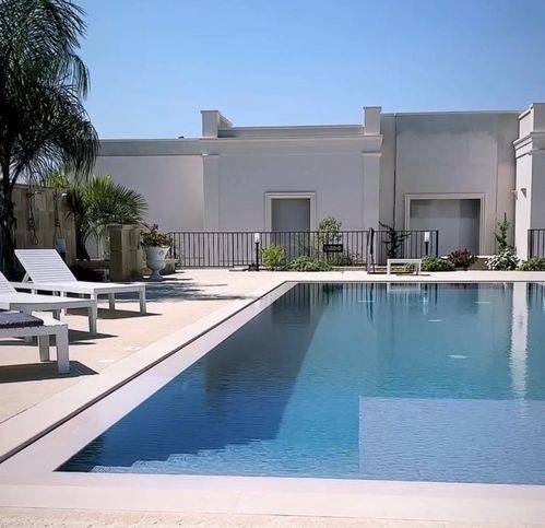 casa indipendente in vendita a Scorrano