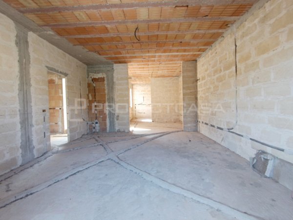 casa indipendente in vendita a Scorrano