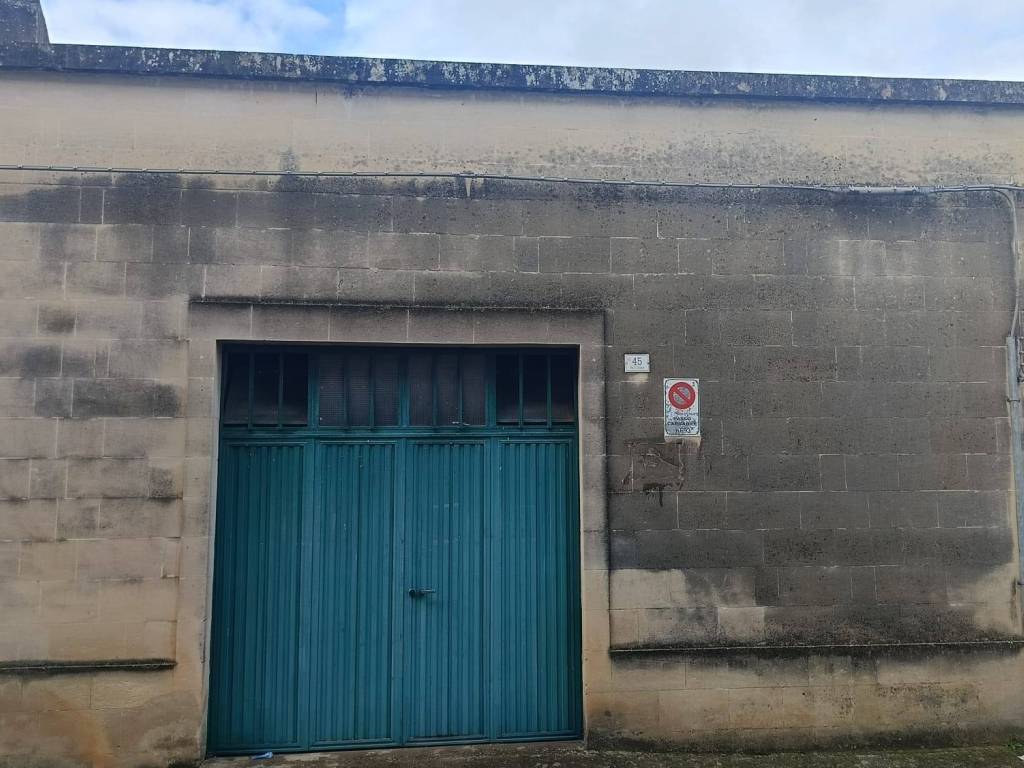 box auto in vendita a Scorrano