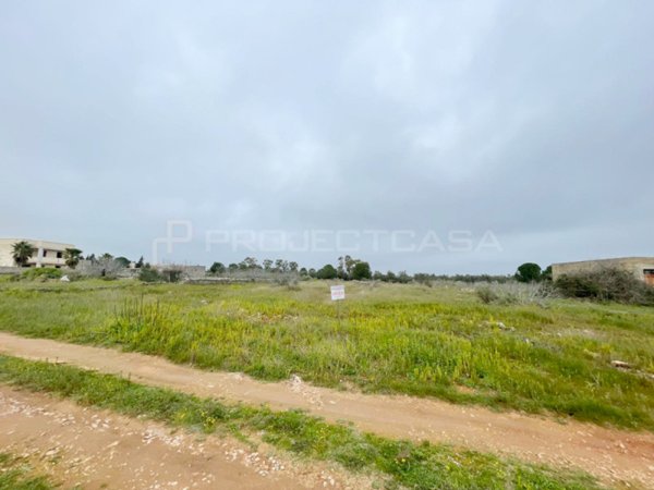 terreno in vendita a Scorrano