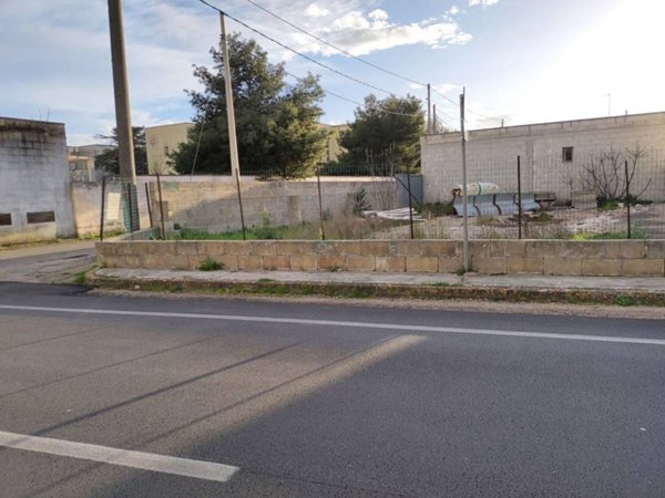 negozio in vendita a Sogliano Cavour