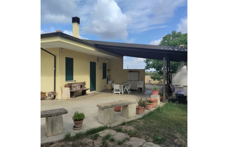 casa indipendente in vendita a Sogliano Cavour