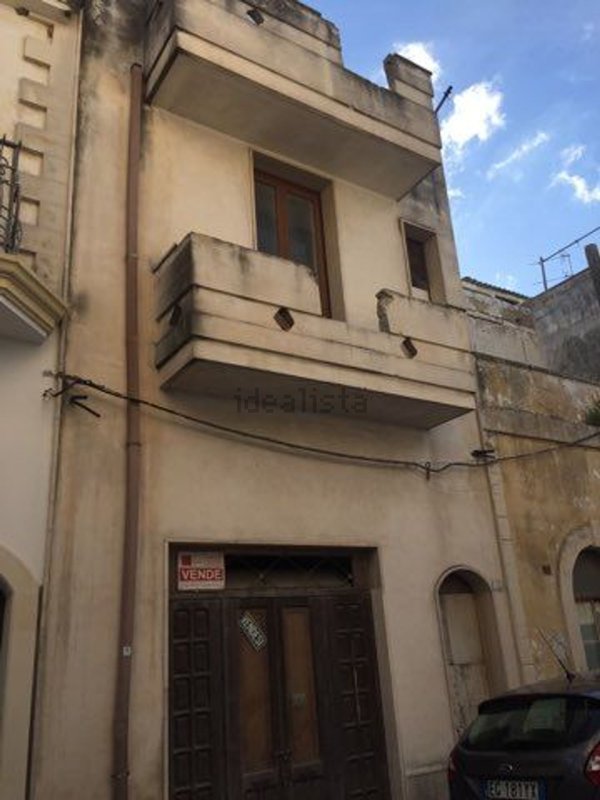 casa indipendente in vendita a Sogliano Cavour