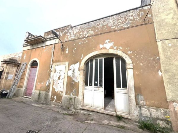 casa indipendente in vendita a Sogliano Cavour